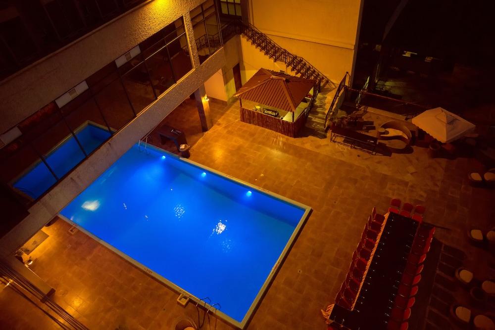 Seashells Millennium Hotel Dar es Salaam Extérieur photo